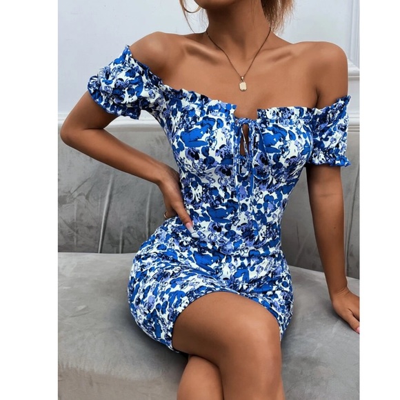 Dresses & Skirts - Boho Blue & White Off Shoulder Bodycon Dress